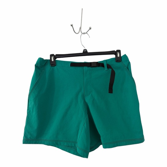 Adidas Equipment golf shorts in green size Large NWT